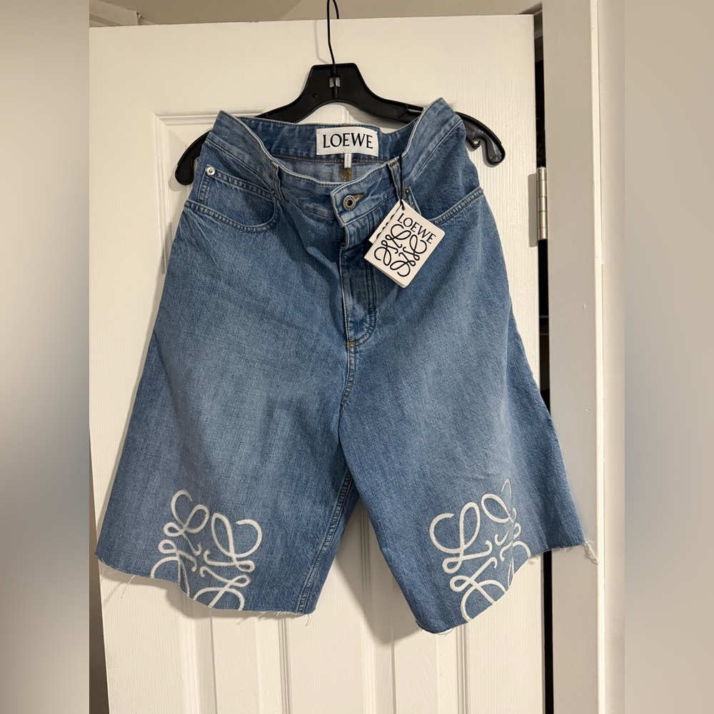 Loewe Anagram shorts in denim size 46IT